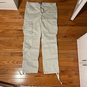 Light gray cargo pants